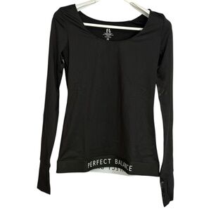 Perfect Balance World Long Sleeve Black Yoga Fitness Shirt Size Medium NWT